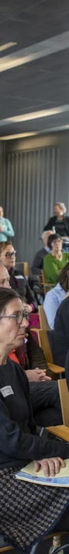 MV-Ostseekooperation Veranstaltung Vortrag Blick in das Publikum bei einer Konferenz der MV-Ostseekooperation. Die zahlreichen Teilnehmenden sitzen in Stuhlreihen in einem hellen Tagungsraum und hören aufmerksam zu.